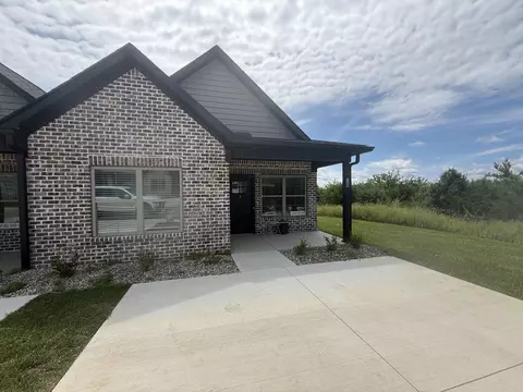 838 Apt 6 Ridgewood Dr, Berea, KY 40403
