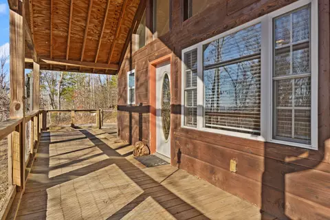Exterior - 65 Maple Dr, Burnside, KY 42519 photo 3 of 15