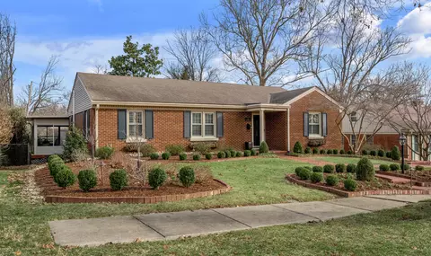 171 Edgemoor Dr, Lexington, KY 40503