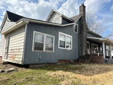 Exterior - 40 Fork Field Rd, Oneida, KY 40972 photo 3 of 4
