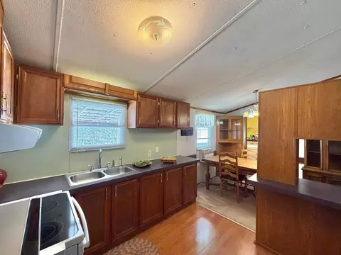 Kitchen - 355 Clover Hill Rd, Ewing, KY 41039 photo 3 of 4