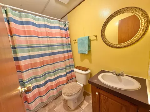 Bath - 355 Clover Hill Rd, Ewing, KY 41039 photo 5 of 5