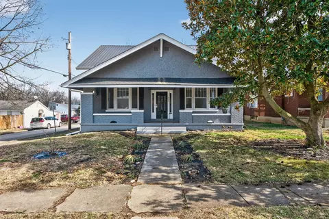 402 S Elmarch Ave, Cynthiana, KY 41031