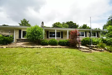 303 Freedom School Rd, Mount Vernon, KY 40456