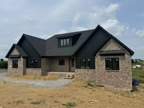 5169 Stallion Dr, Richmond, KY 40475