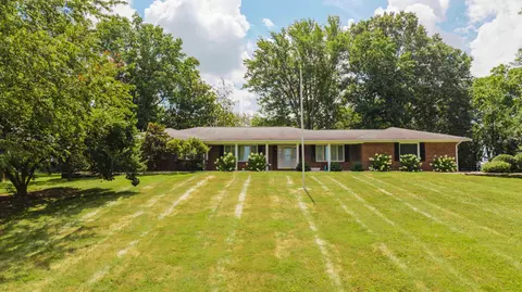 130 Paddock Dr, Nicholasville, KY 40356