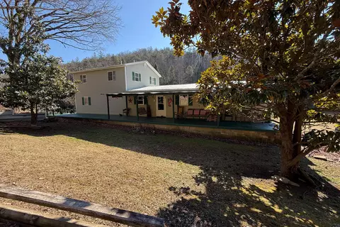 520 State Hwy 708, Beattyville, KY 41311