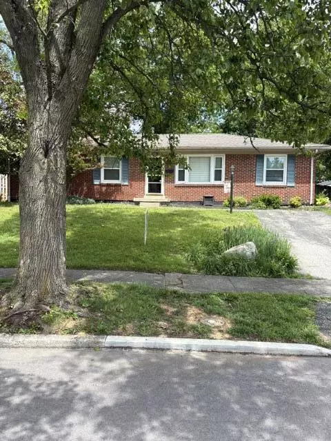 1109 Greentree Ct, Lexington, KY 40517