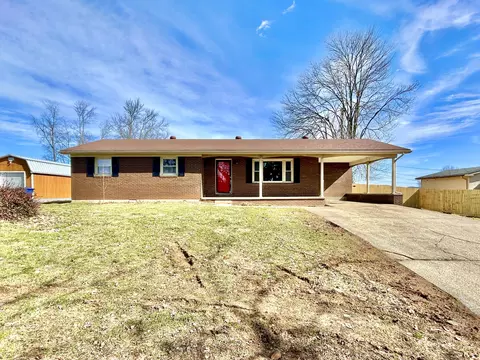 138 Country Hill Dr, Somerset, KY 42503
