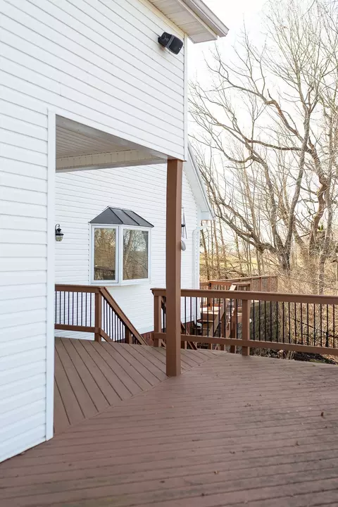 Exterior - 706 Hunter Dr, Lancaster, KY 40444 photo 14 of 35