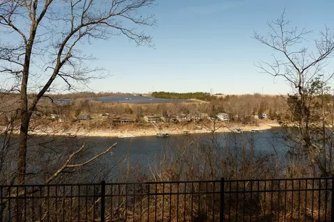 View/Area - 706 Hunter Dr, Lancaster, KY 40444 photo 16 of 23