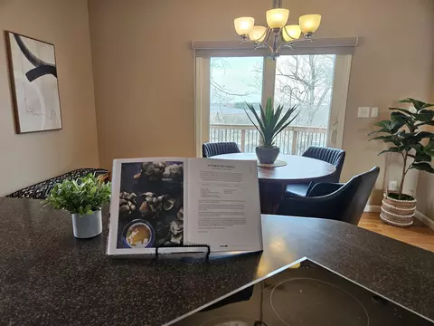 Dining - 706 Hunter Dr, Lancaster, KY 40444 photo 3 of 4