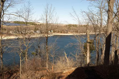View/Area - 706 Hunter Dr, Lancaster, KY 40444 photo 10 of 23