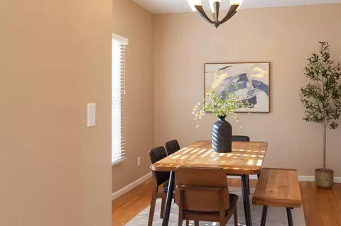 Dining - 706 Hunter Dr, Lancaster, KY 40444 photo 2 of 4