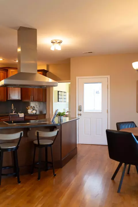 Kitchen - 706 Hunter Dr, Lancaster, KY 40444 photo 7 of 10