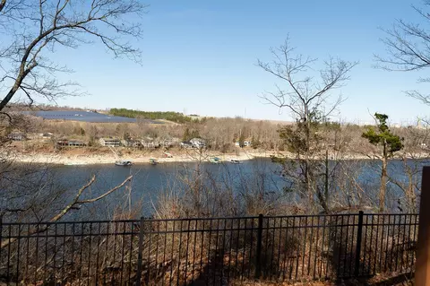View/Area - 706 Hunter Dr, Lancaster, KY 40444 photo 13 of 23