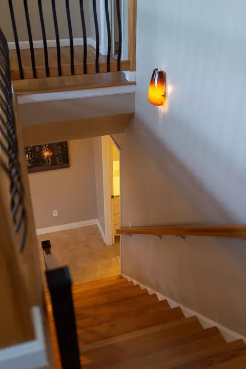 Entry Way - 706 Hunter Dr, Lancaster, KY 40444 photo 14 of 16