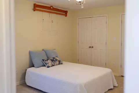 Bedroom - 706 Hunter Dr, Lancaster, KY 40444 photo 11 of 11