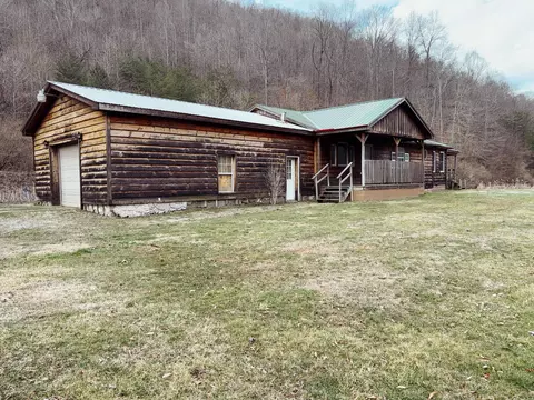 106 Honda Ln, Flat Lick, KY 40935