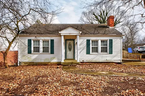534 Old Peacock Rd, Paris, KY 40361