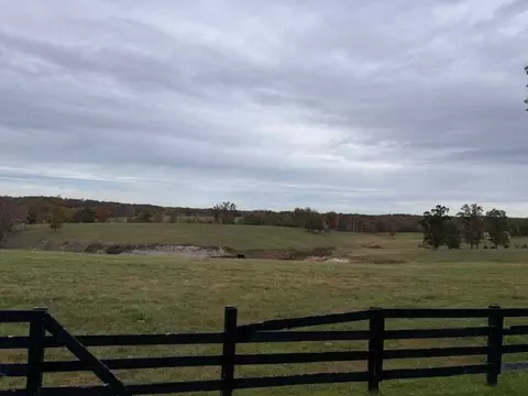 760 Long Branch Rd, Jeffersonville, KY 40337