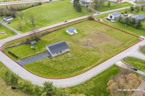 73 Lee Dr, Lancaster, KY 40444