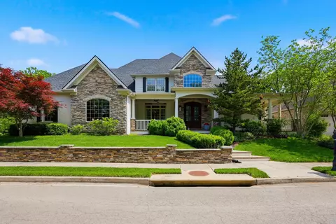 2901 Fairfax Ln, Lexington, KY 40509