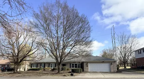 1010 Walker Way, Georgetown, KY 40324