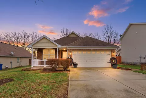 152 Sutton Pl Blvd, Georgetown, KY 40324