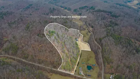 46 Tom Rose Branch Rd, Campton, KY 41301