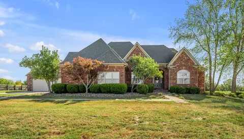 1701 Gay Evans Rd, Winchester, KY 40391