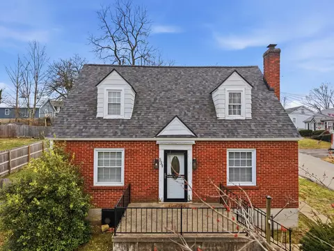 531 Fairway Dr, Harrodsburg, KY 40330