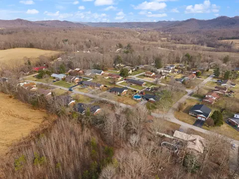 View/Area - 224 Circle Dr, Morehead, KY 40351 photo 19 of 22