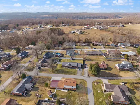 View/Area - 224 Circle Dr, Morehead, KY 40351 photo 8 of 22
