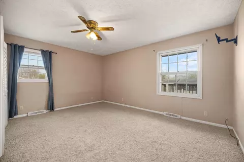 Bedroom - 224 Circle Dr, Morehead, KY 40351 photo 1 of 14
