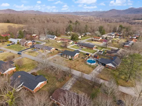 View/Area - 224 Circle Dr, Morehead, KY 40351 photo 20 of 22