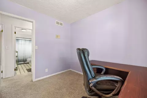 Bedroom - 224 Circle Dr, Morehead, KY 40351 photo 10 of 14
