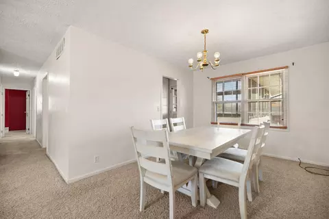 Dining - 224 Circle Dr, Morehead, KY 40351 photo 3 of 3
