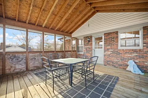 Exterior - 224 Circle Dr, Morehead, KY 40351 photo 13 of 13