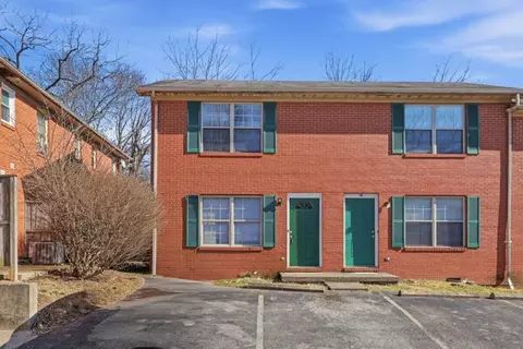 305 Lake St, Nicholasville, KY 40356