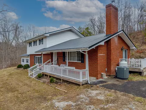 Exterior - 7635 E Us 60, Morehead, KY 40351 photo 3 of 14