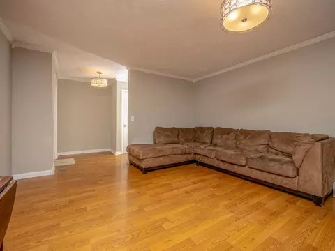 Living - 7635 E Us 60, Morehead, KY 40351 photo 6 of 8