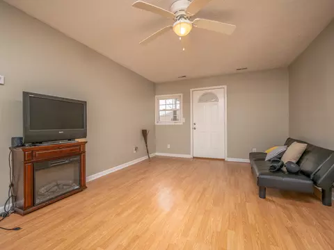 Living - 7635 E Us 60, Morehead, KY 40351 photo 8 of 8