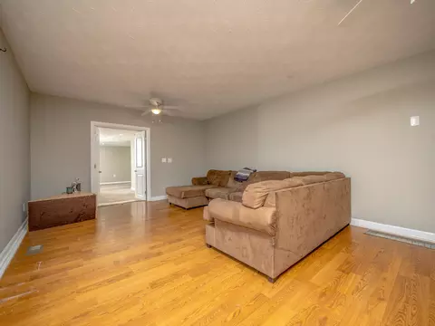 Living - 7635 E Us 60, Morehead, KY 40351 photo 1 of 8