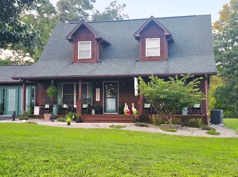 Exterior - 210 Cox Smith Ln, Corbin, KY 40701 photo 7 of 23