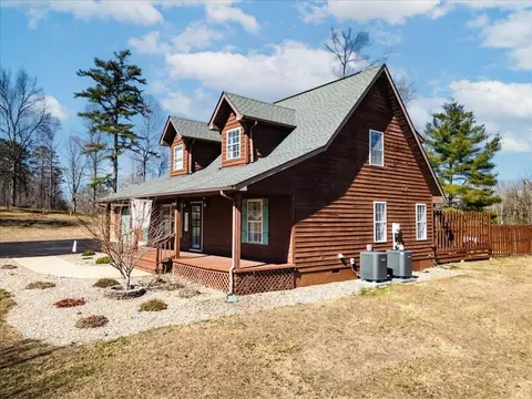 Exterior - 210 Cox Smith Ln, Corbin, KY 40701 photo 5 of 23