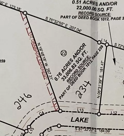 234 Woods Creek Lake Dr, Somerset, KY 42503