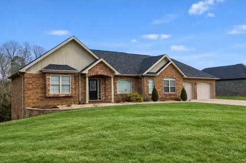259 Silver Creek Dr, Somerset, KY 42503