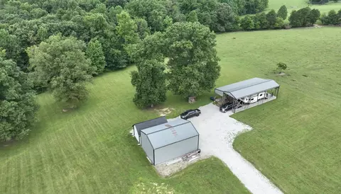432 Meadow View Dr, Nancy, KY 42544