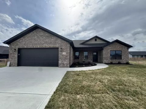219 Navajo Dr, Richmond, KY 40475
